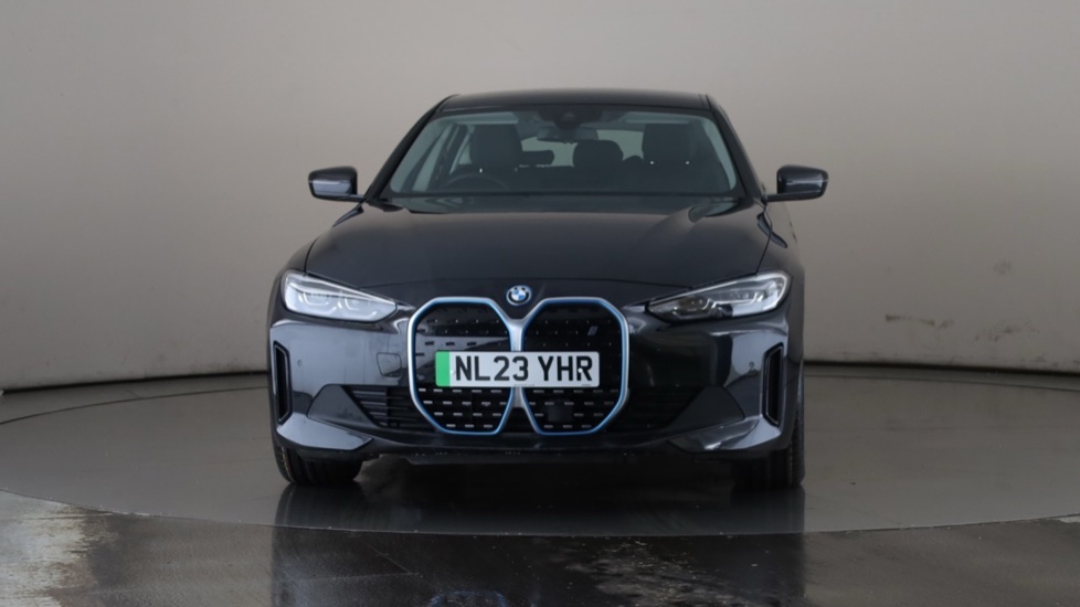BMW I4 Image 8