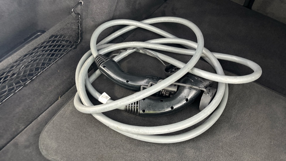 BMW I4 Image 22