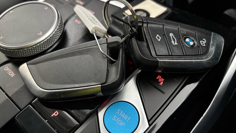 BMW I4 2 keys
