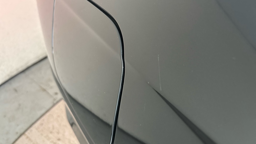 BMW iX1 scratches and dents
