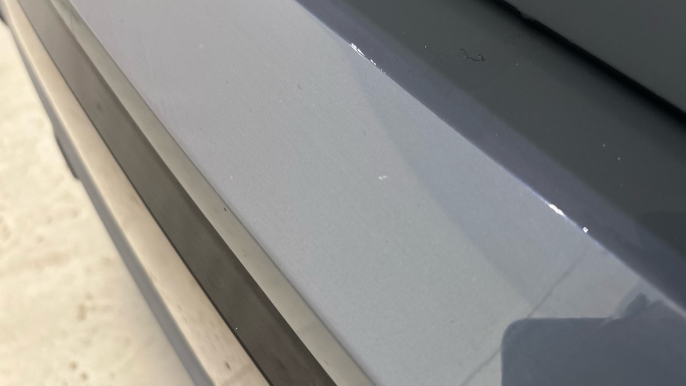 BMW iX1 chips and scratches
