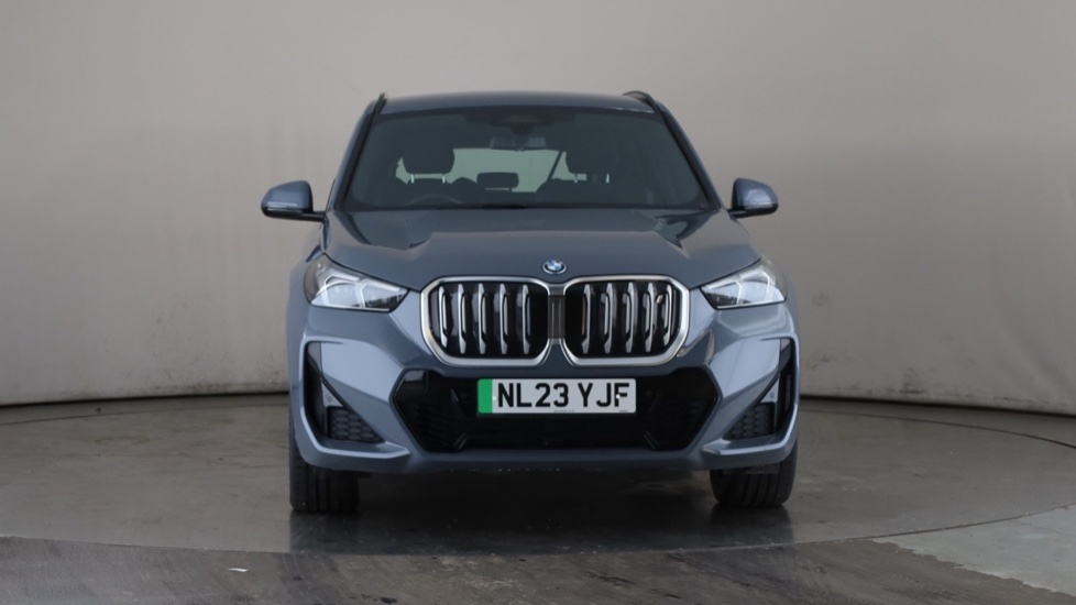 BMW iX1 Image 8
