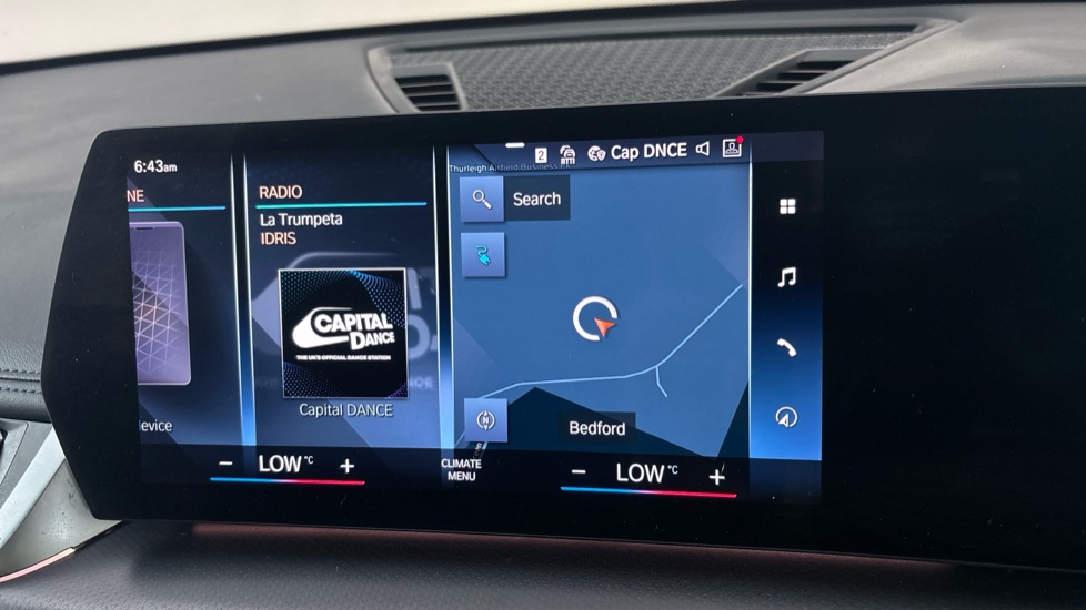 BMW iX1 Image 12