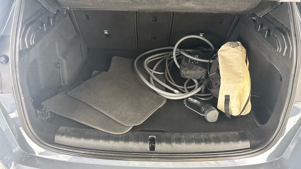 BMW iX1 Image 15