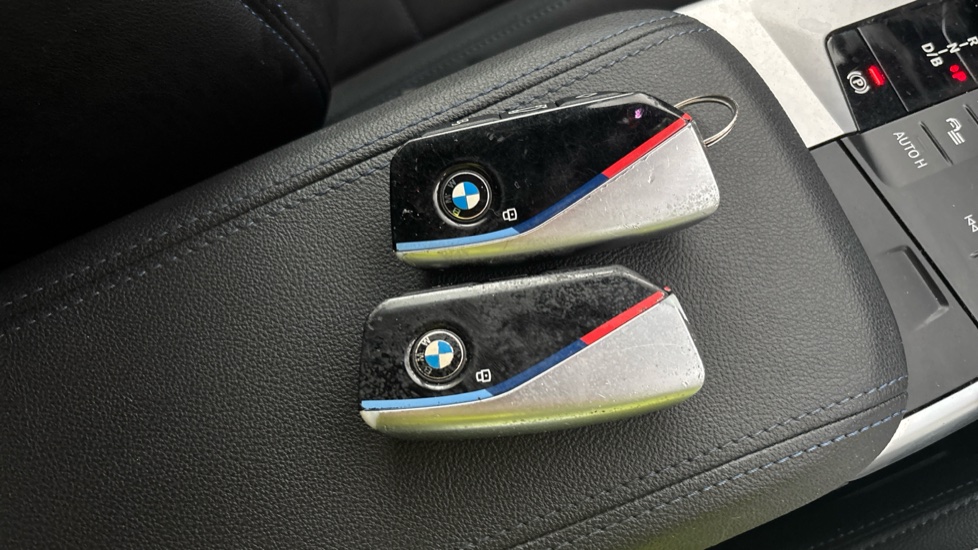 BMW iX1 two keys