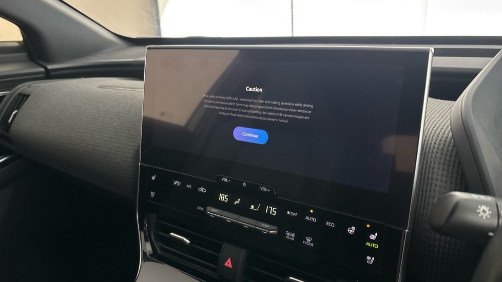 TOYOTA BZ4X Image 12