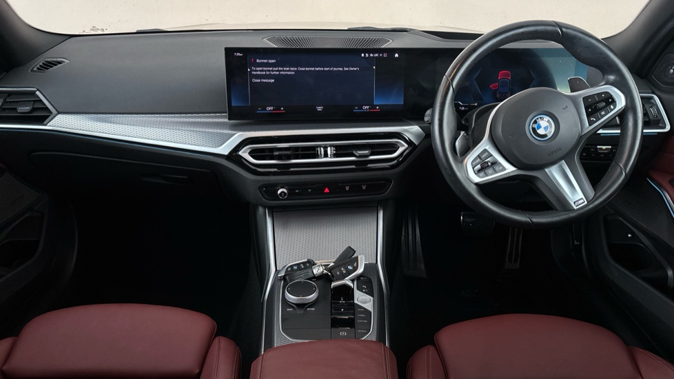 BMW 3 SERIES Image 11