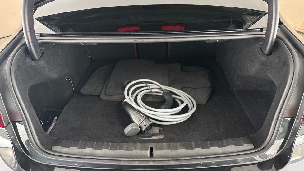 BMW 3 SERIES Image 15