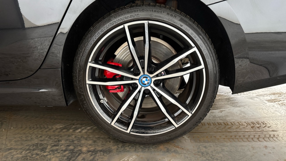 BMW 3 SERIES Image 18