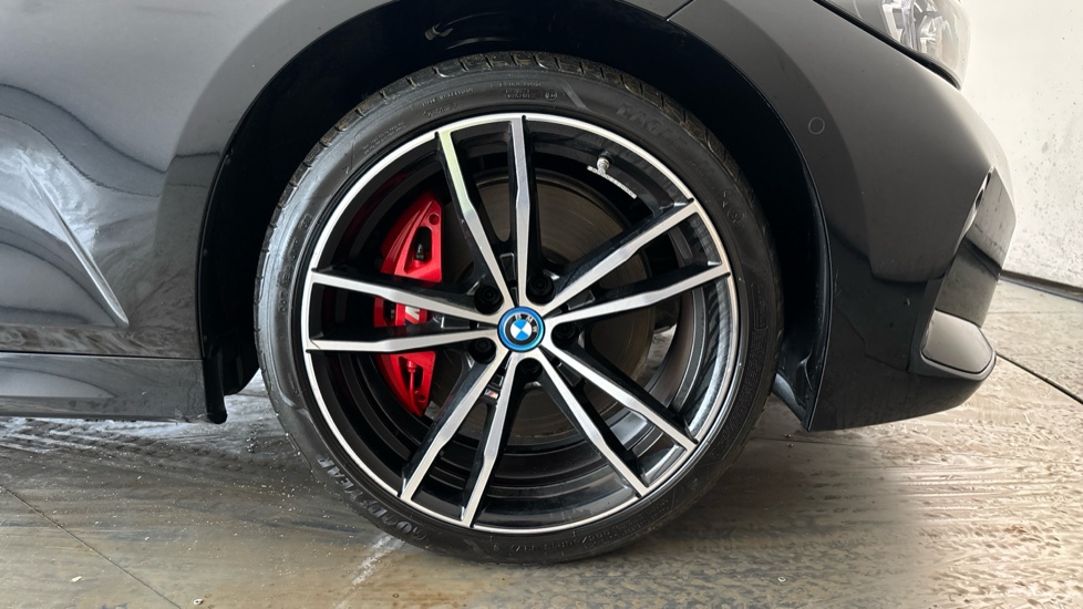 BMW 3 SERIES Image 20
