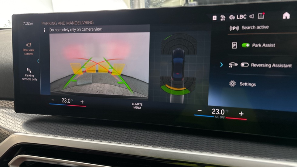 BMW 3 SERIES reverse camera