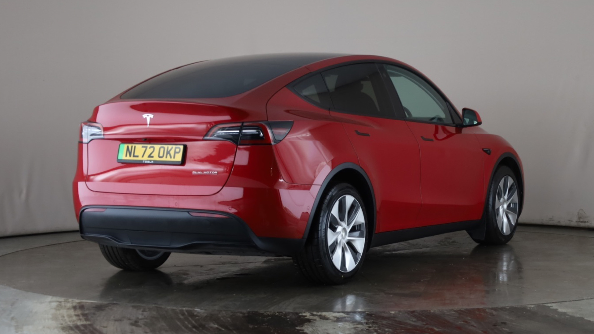 4027552 Long Range AWD 5dr Auto