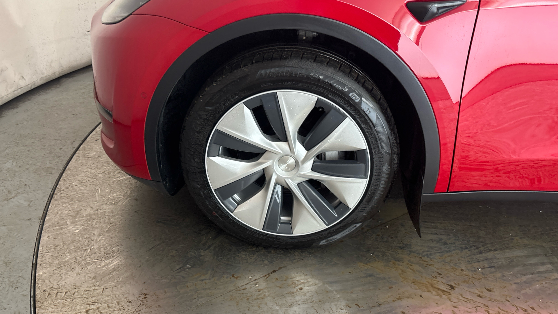 4027552 Long Range AWD 5dr Auto