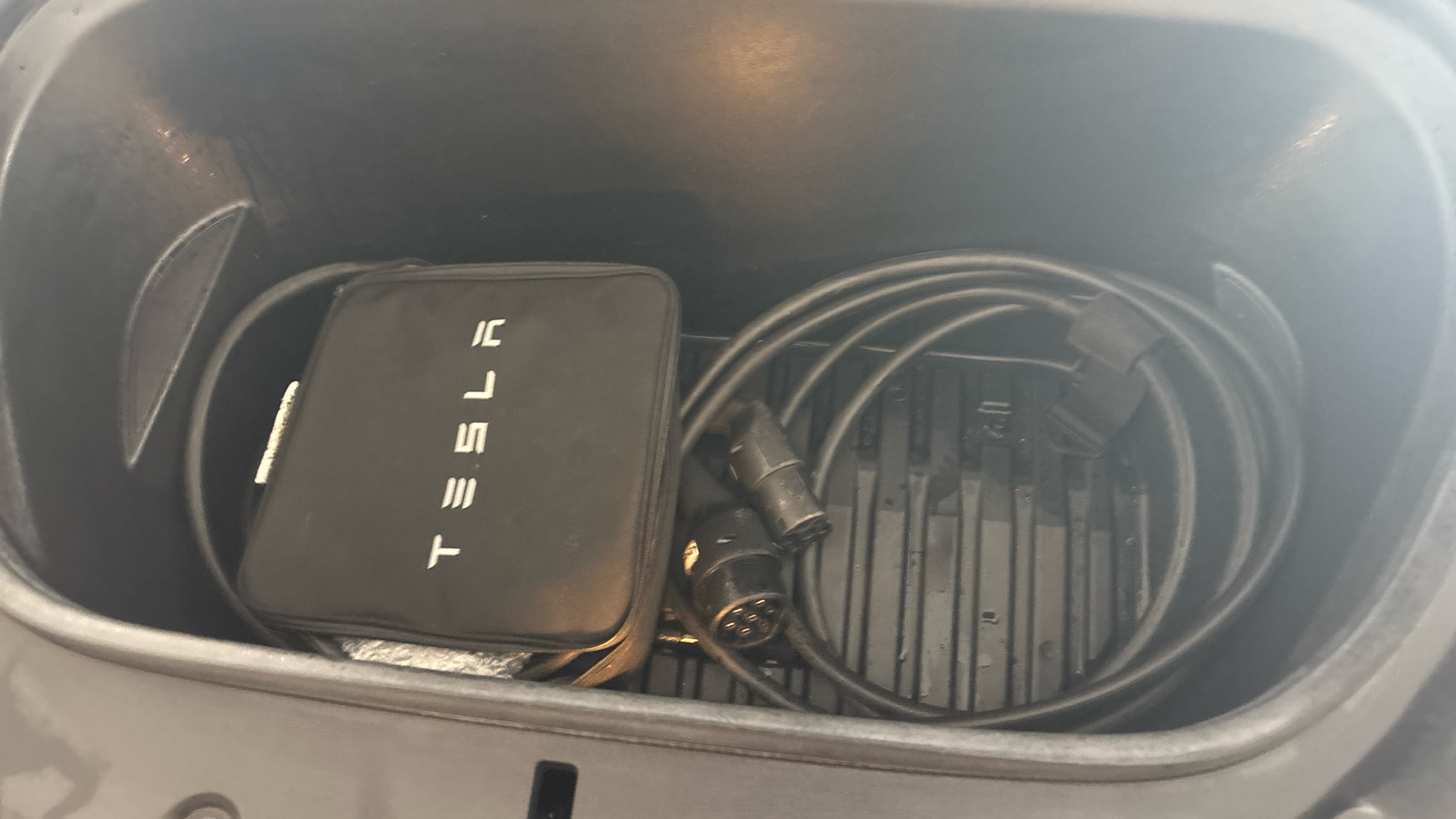 4027552 Long Range AWD 5dr Auto