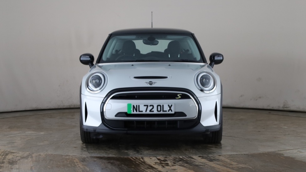 MINI HATCHBACK Image 8