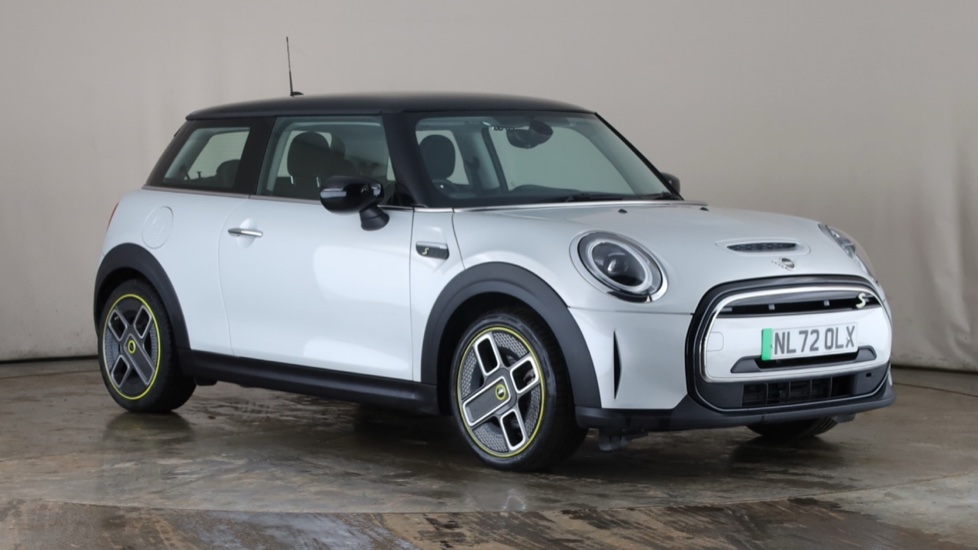 MINI HATCHBACK Image 7