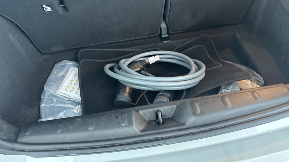 MINI HATCHBACK Image 22