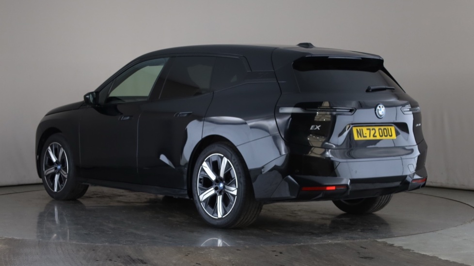 BMW iX Image 3