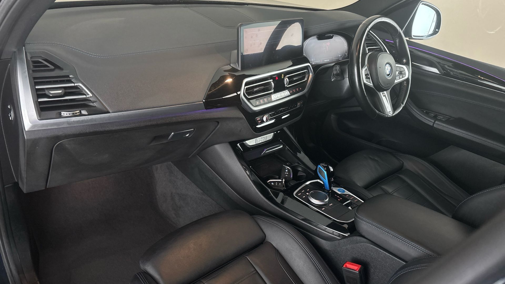 4020793 210kW M Sport 80kWh 5dr Auto