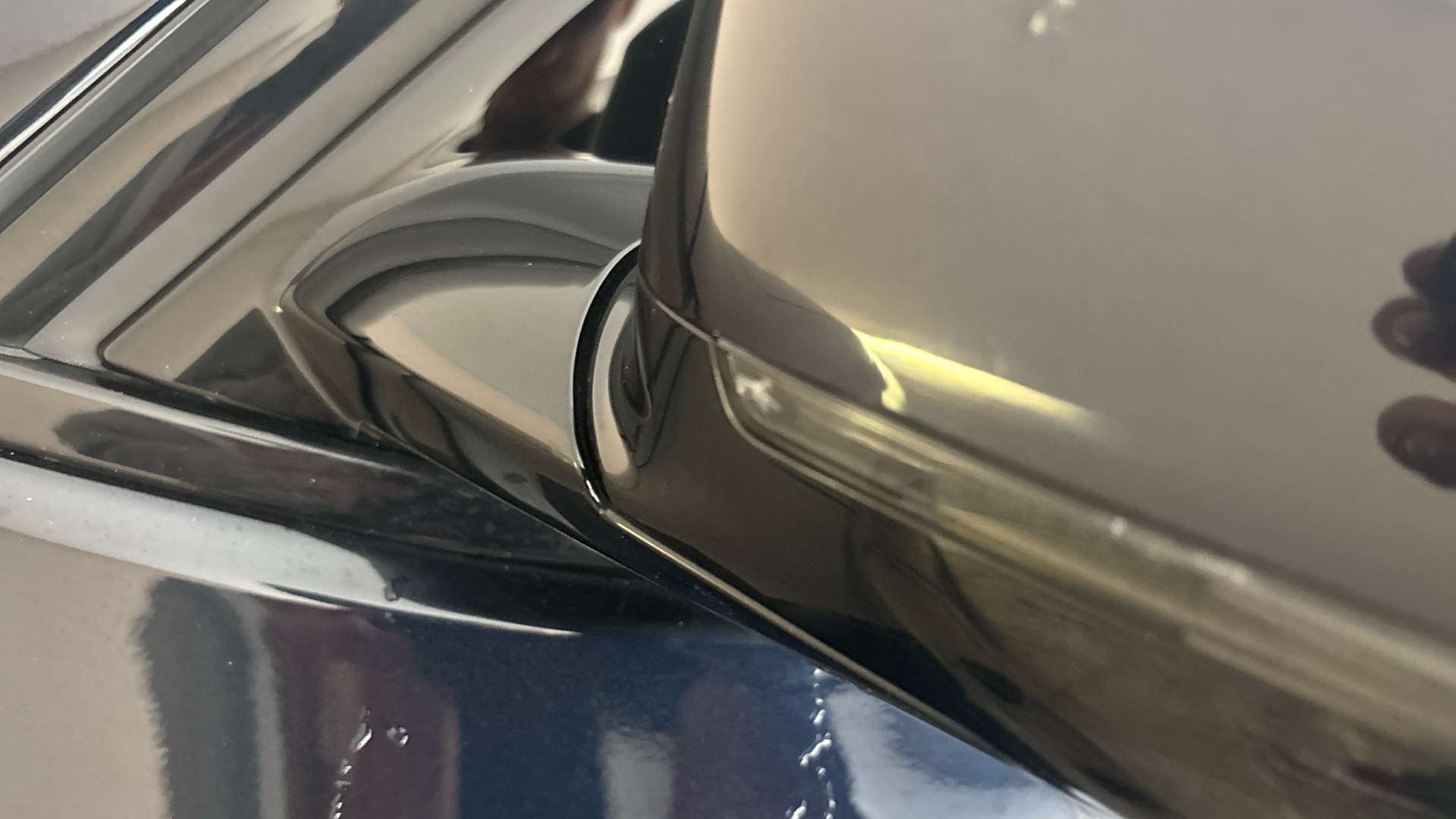 4020629 210kW M Sport 80kWh 5dr Auto