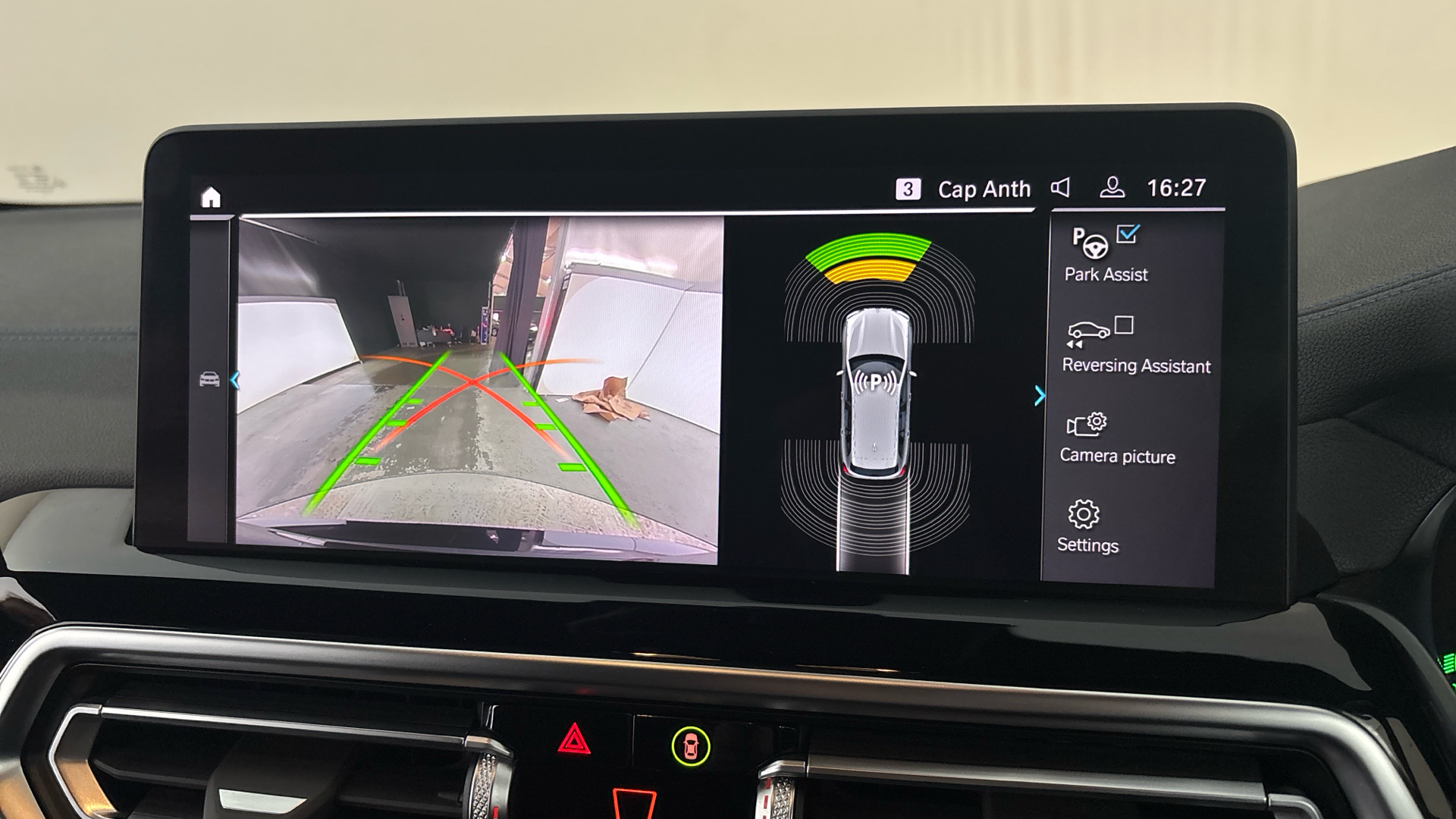 4020629 210kW M Sport 80kWh 5dr Auto