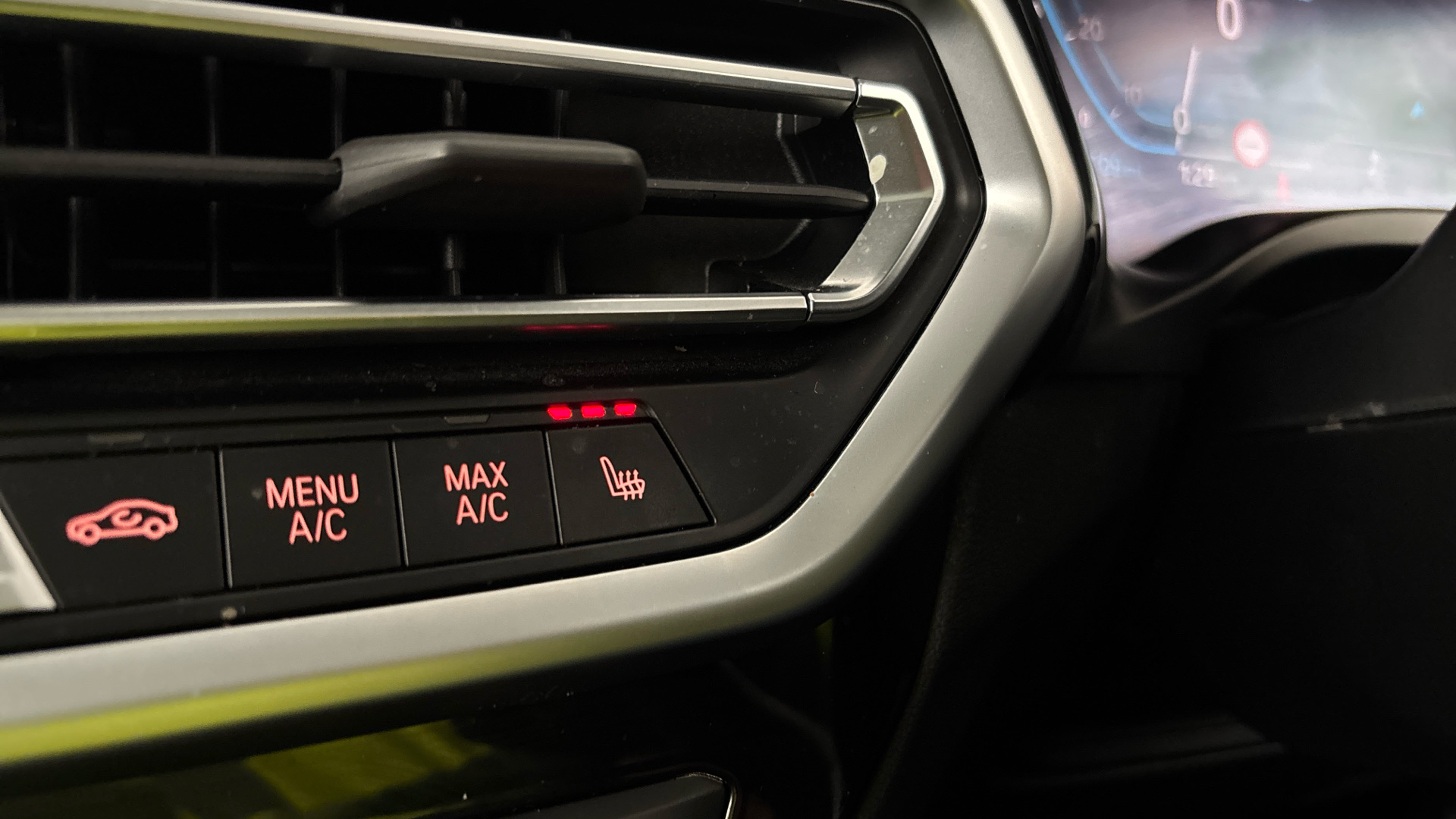 4027482 210kW M Sport 80kWh 5dr Auto