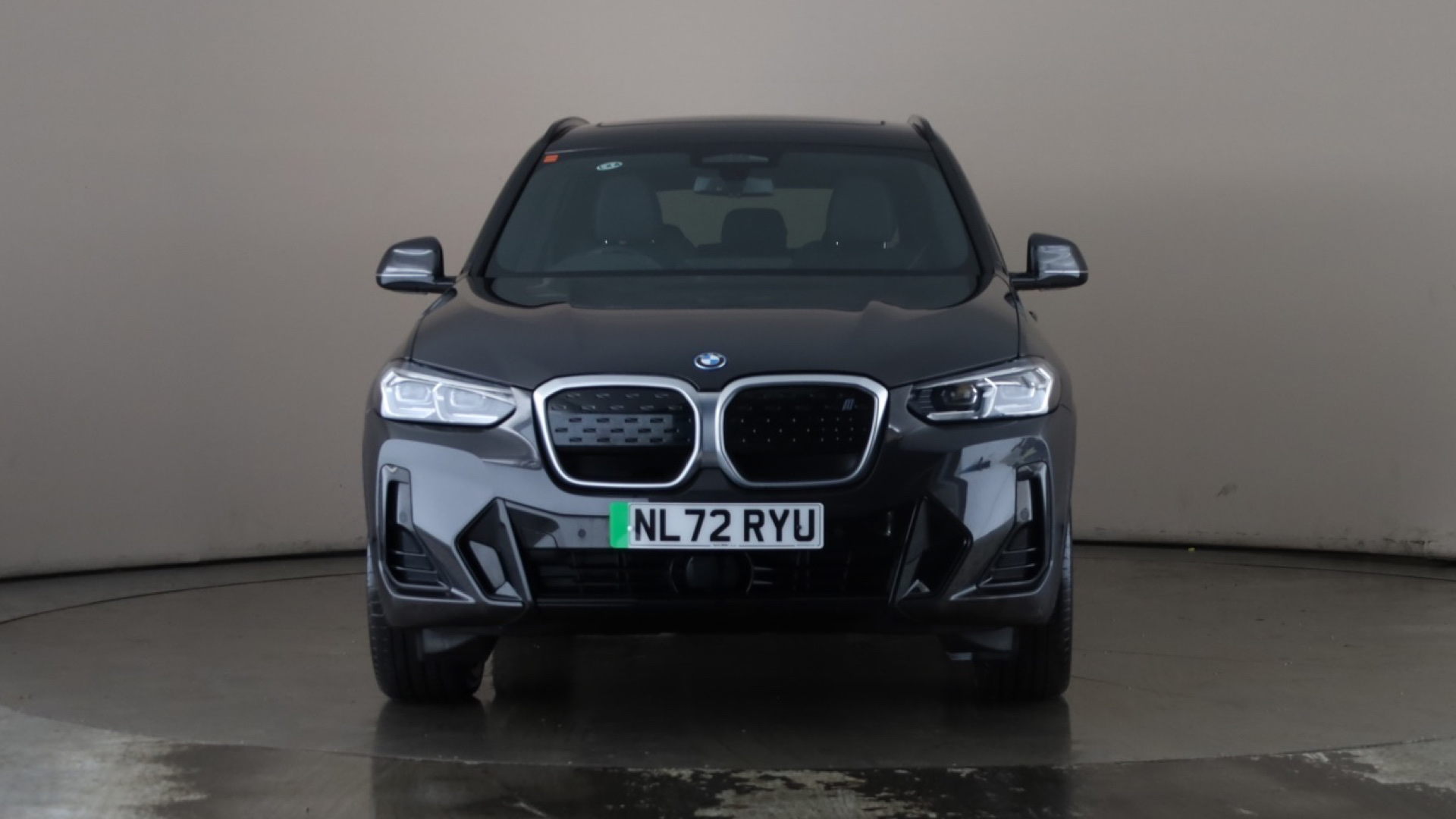 4028222 210kW M Sport 80kWh 5dr Auto