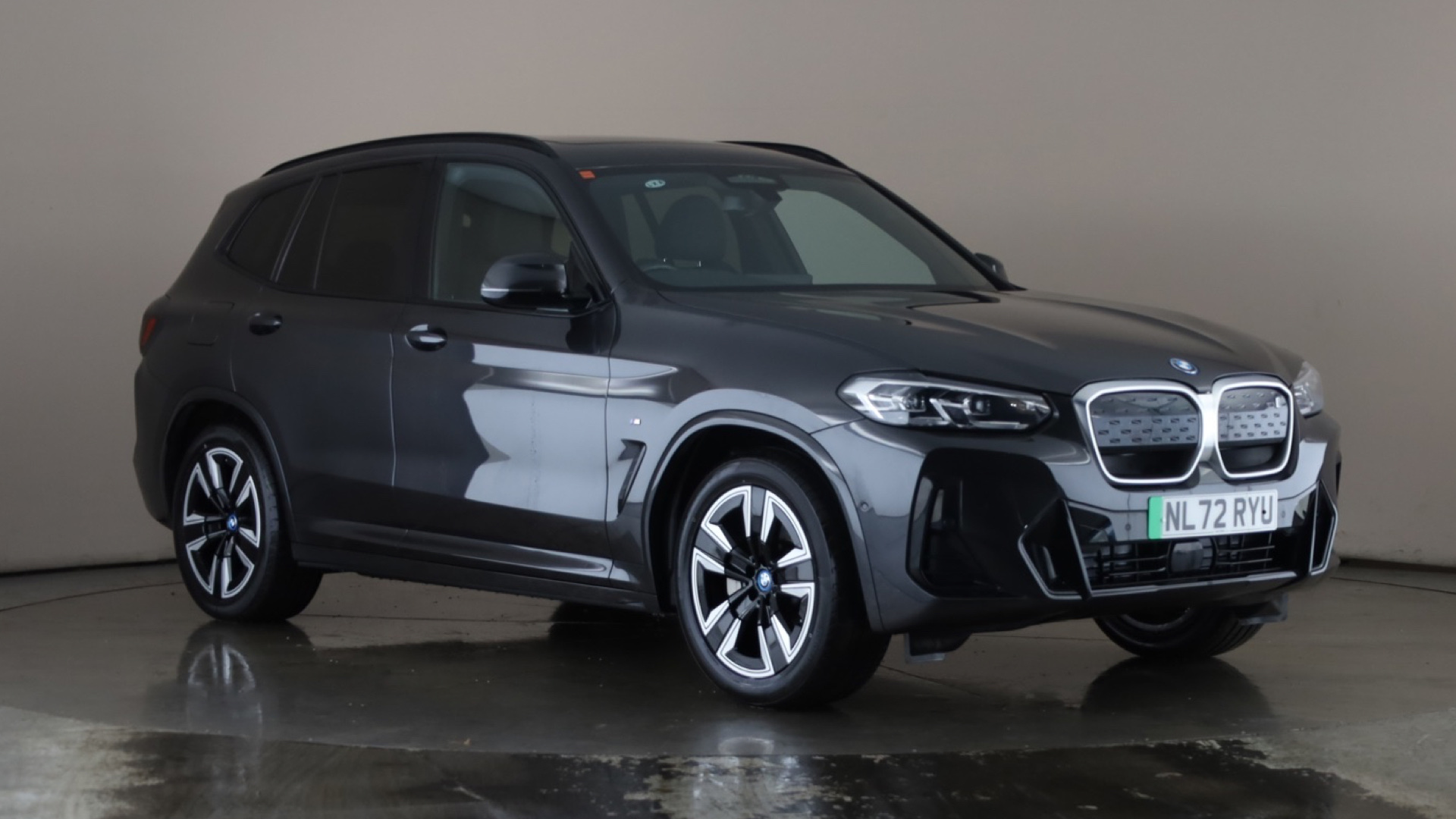 4028222 210kW M Sport 80kWh 5dr Auto