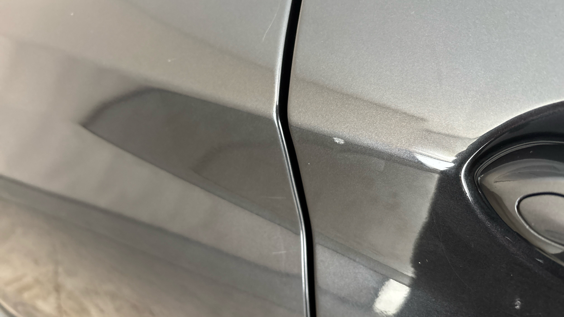 4020667 210kW M Sport 80kWh 5dr Auto