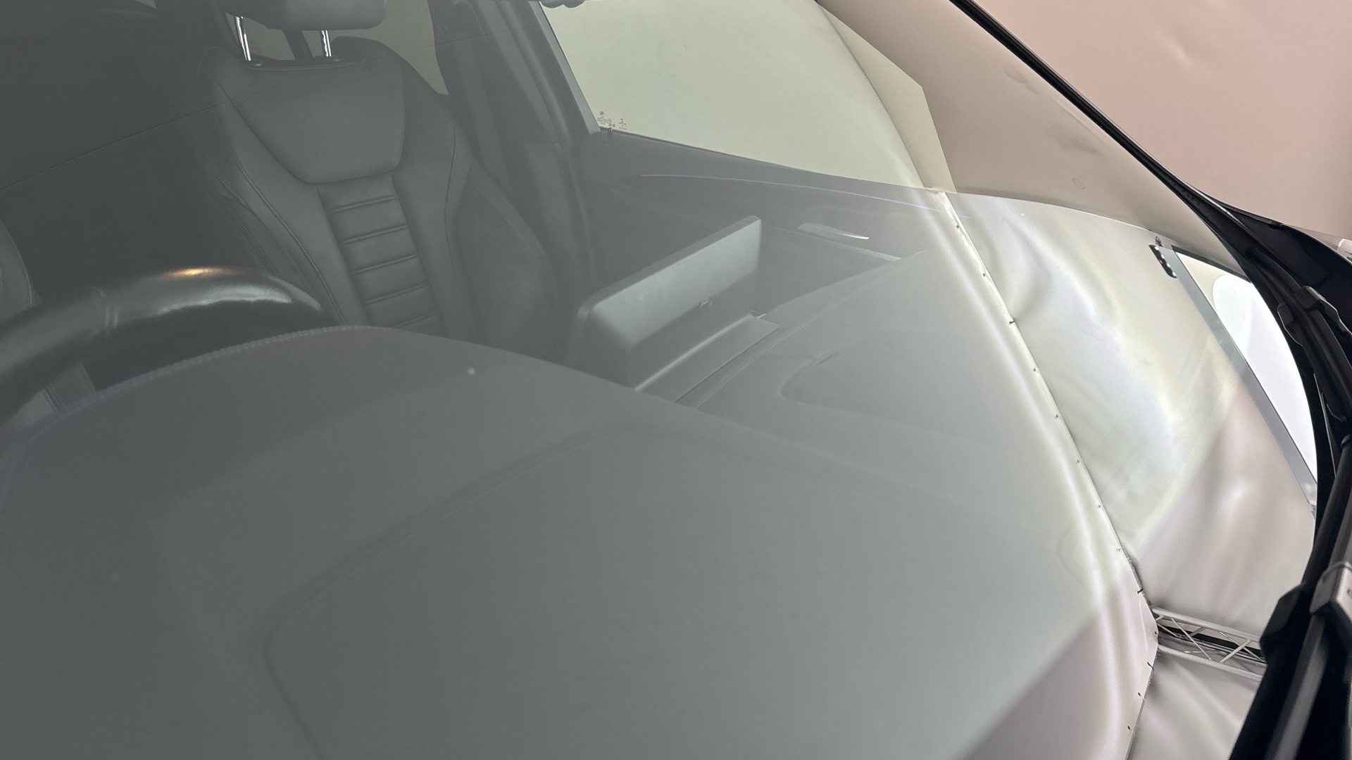 4020667 210kW M Sport 80kWh 5dr Auto