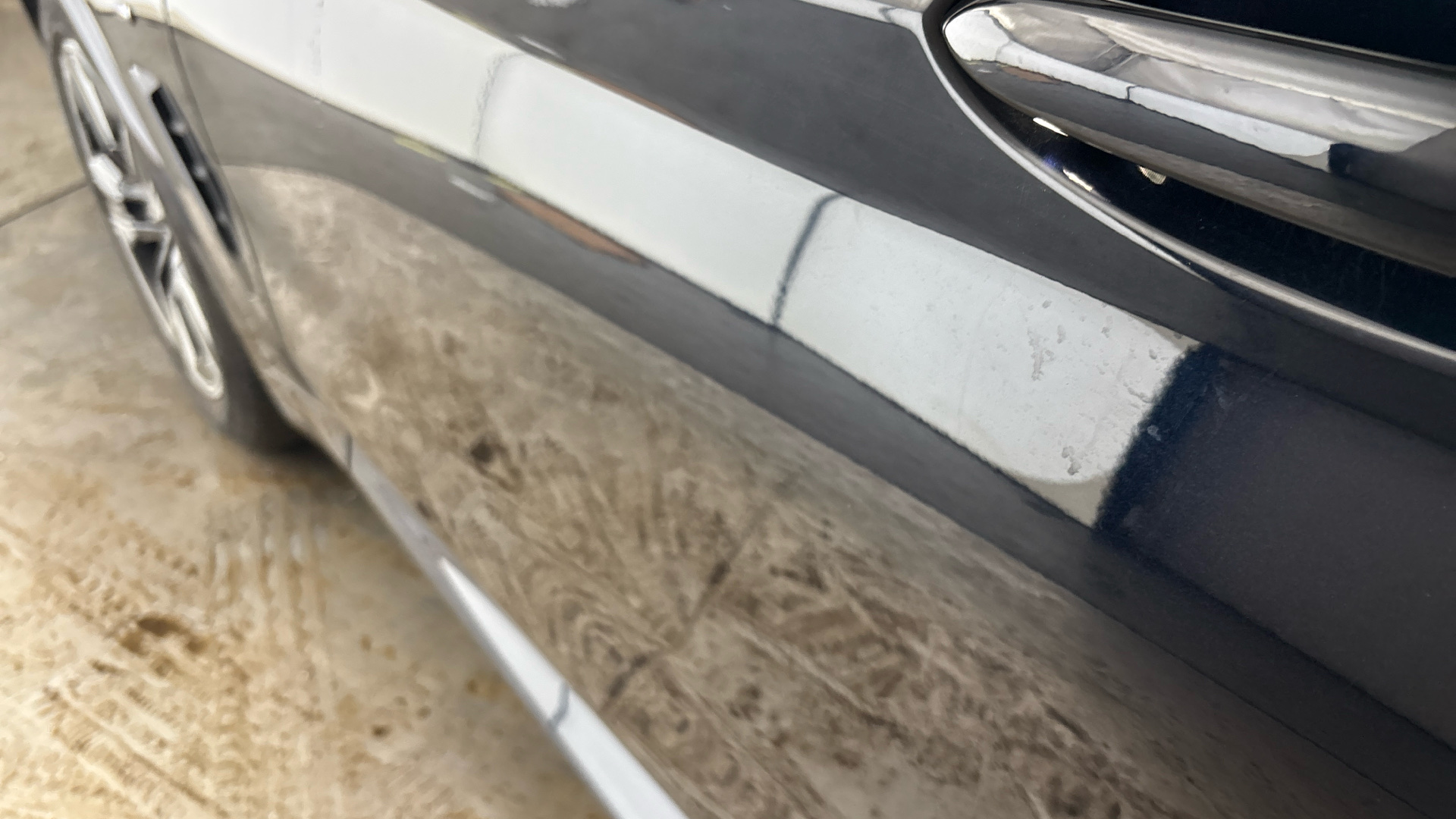 4020680 210kW M Sport 80kWh 5dr Auto