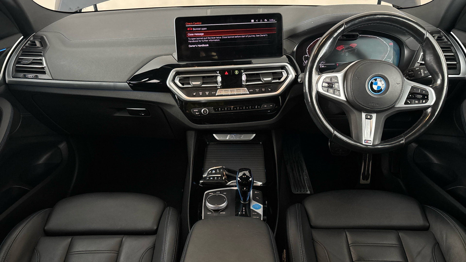 4020680 210kW M Sport 80kWh 5dr Auto