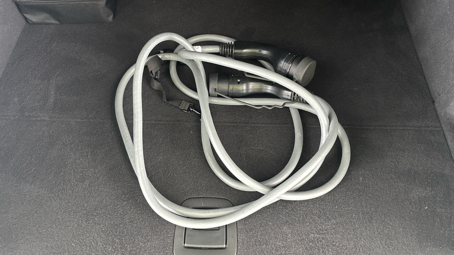 4020680 210kW M Sport 80kWh 5dr Auto