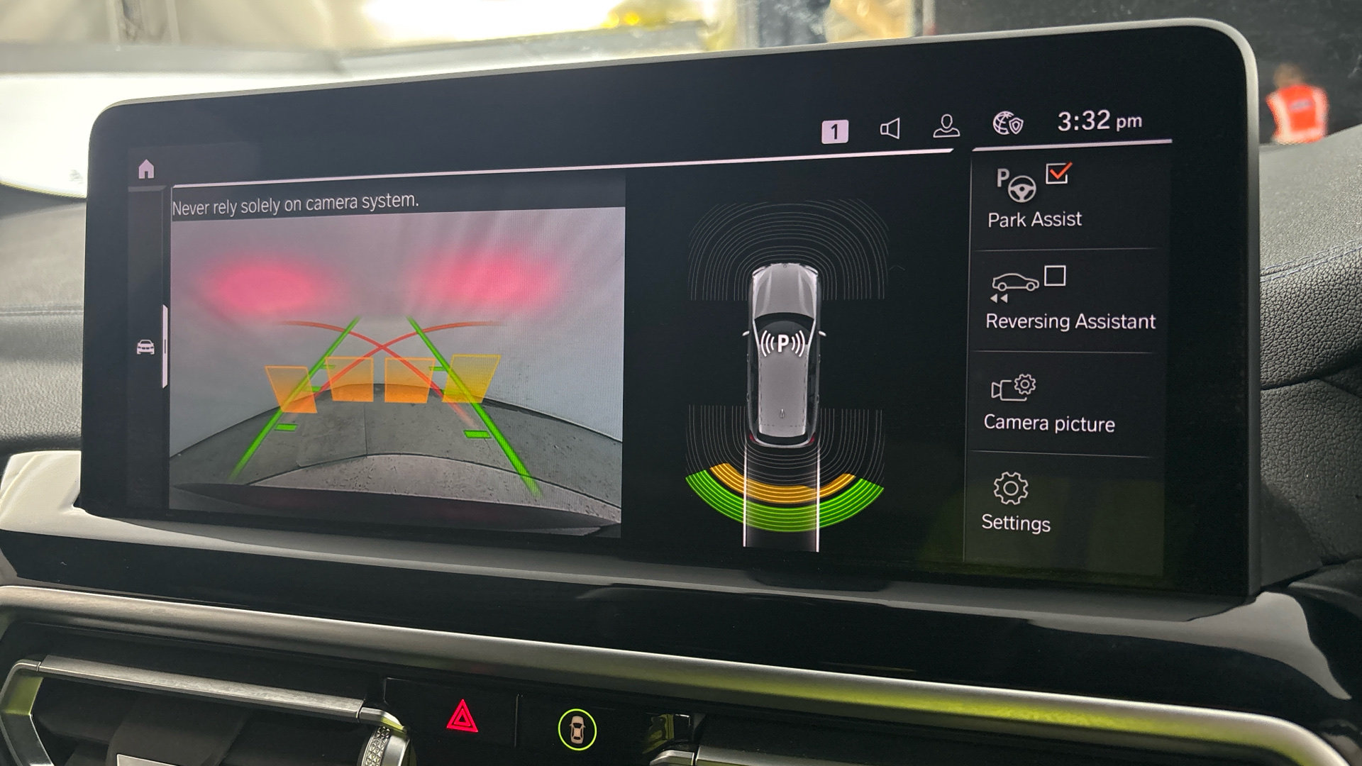 4020680 210kW M Sport 80kWh 5dr Auto