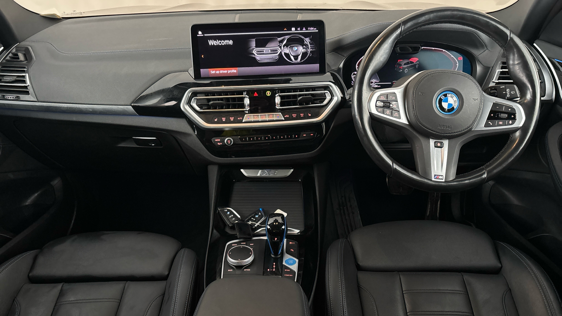 4020995 210kW M Sport 80kWh 5dr Auto