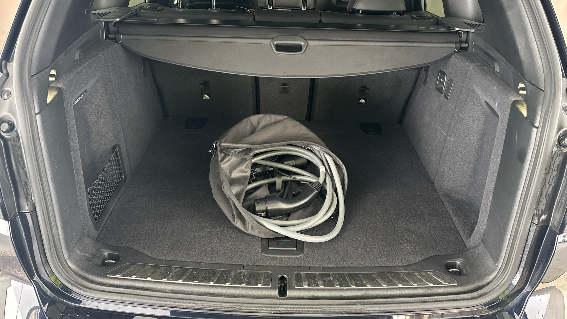 4020995 210kW M Sport 80kWh 5dr Auto