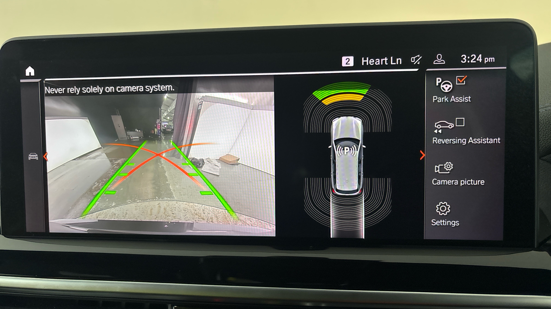 4020883 210kW M Sport 80kWh 5dr Auto
