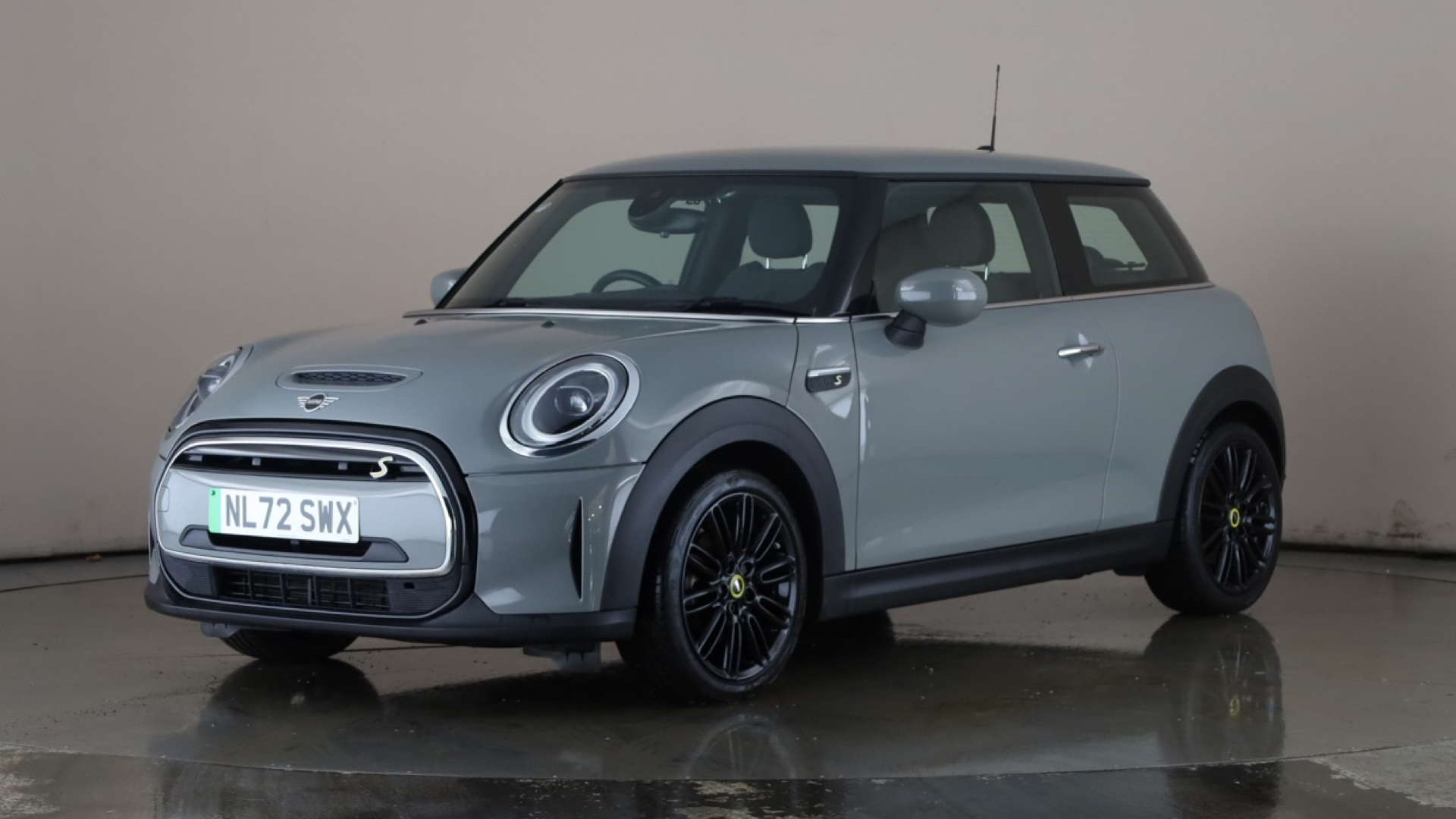 Mini Hatchback Electric 135kW Cooper S Level 2 33kWh 3dr Auto