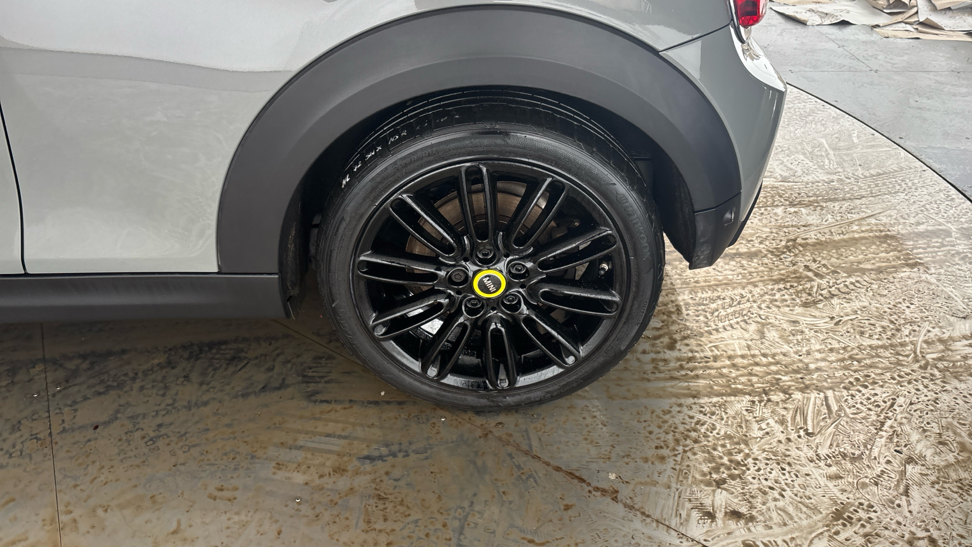 4020800 135kW Cooper S Level 2 33kWh 3dr Auto