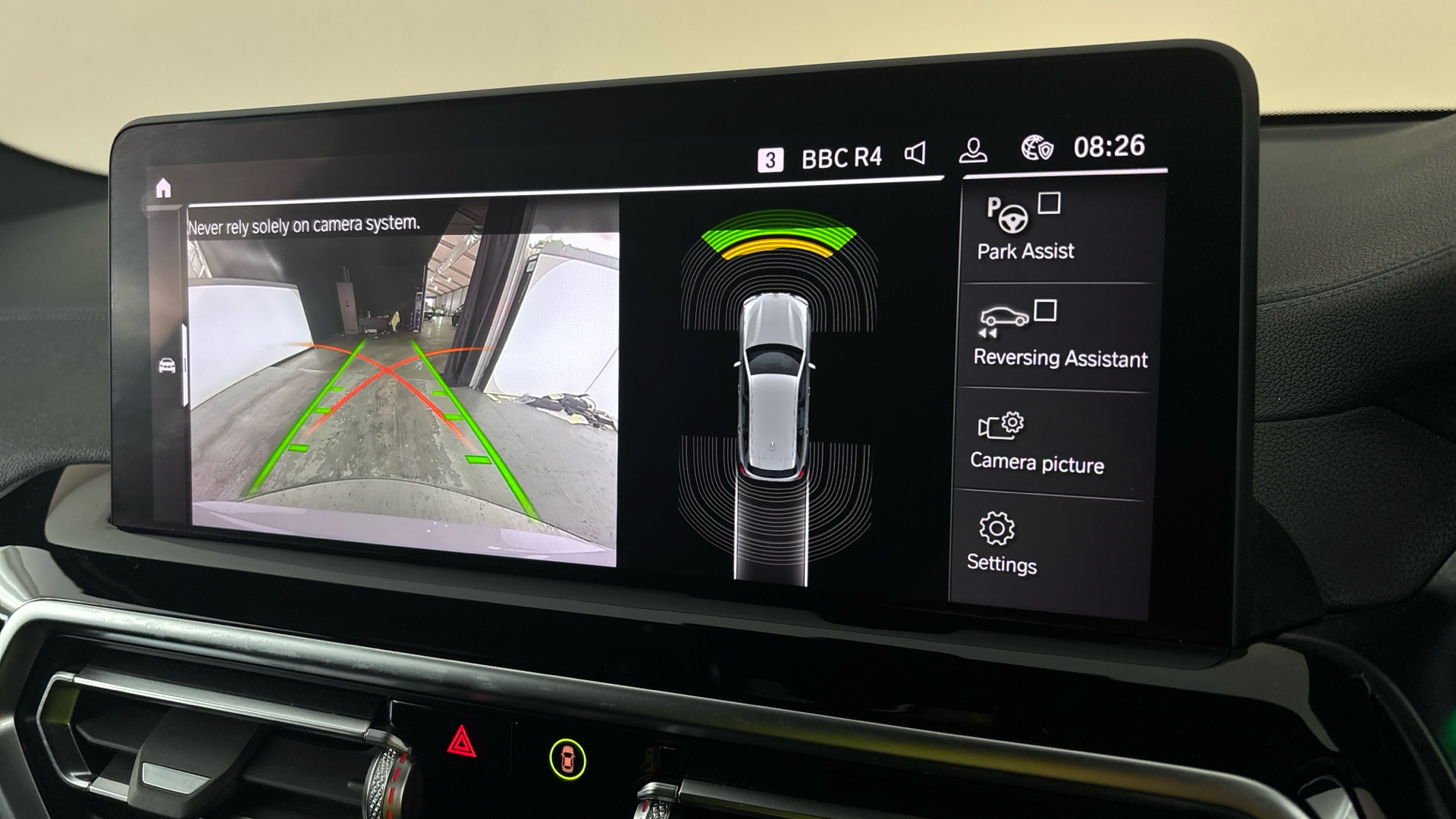 4020698 210kW M Sport 80kWh 5dr Auto