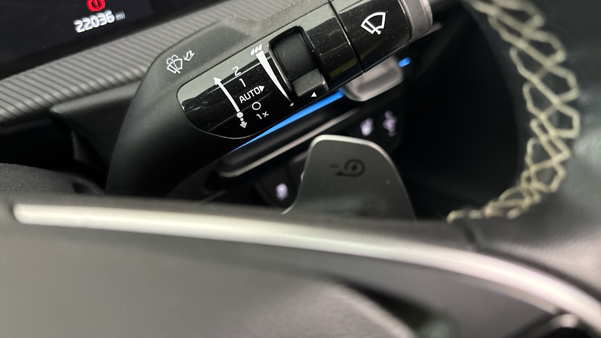 4020838 166kW GT Line 77.4kWh 5dr Auto