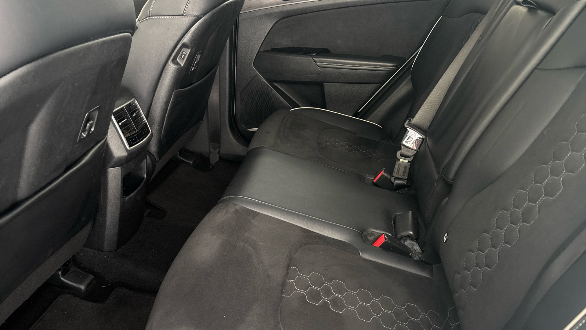 4020651 1.6T GDi PHEV GT-Line 5dr Auto AWD