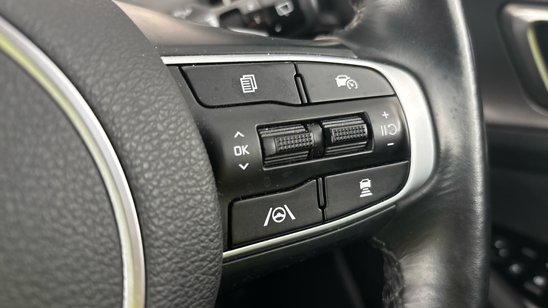 4020651 1.6T GDi PHEV GT-Line 5dr Auto AWD