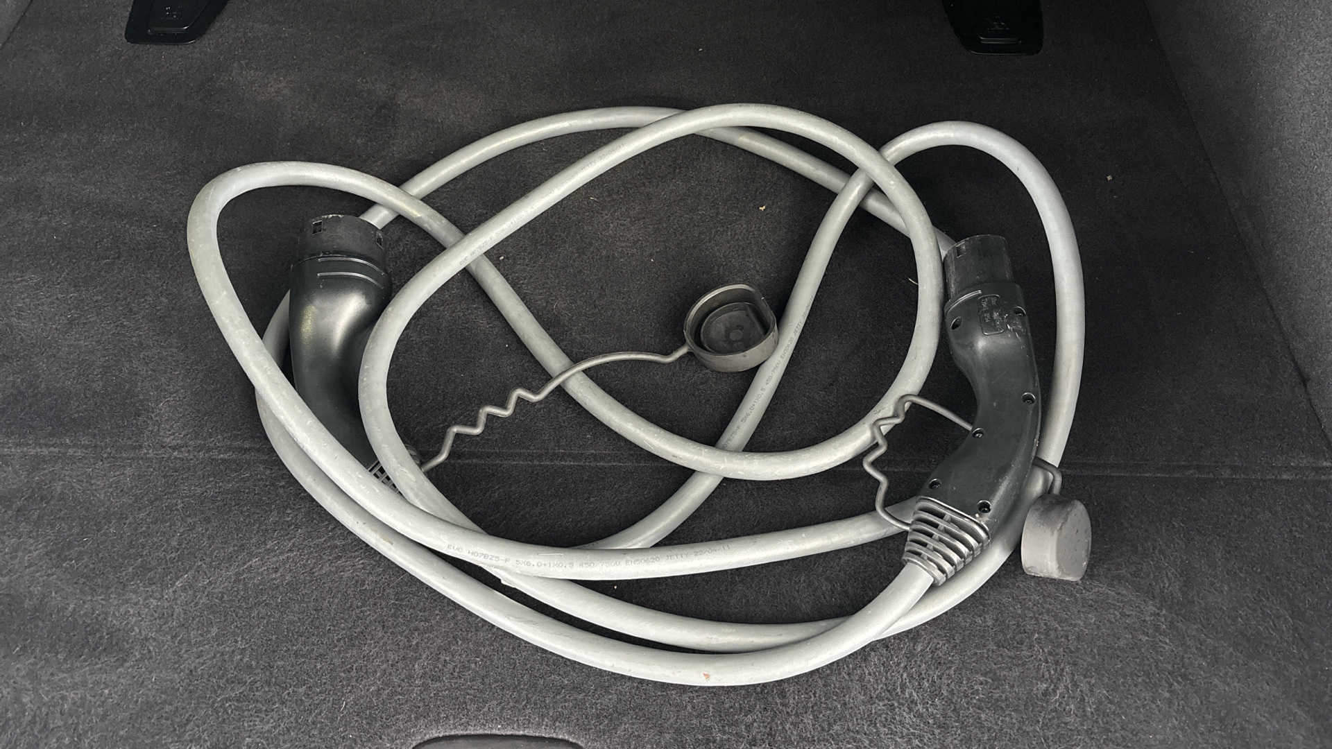 4020638 210kW M Sport 80kWh 5dr Auto