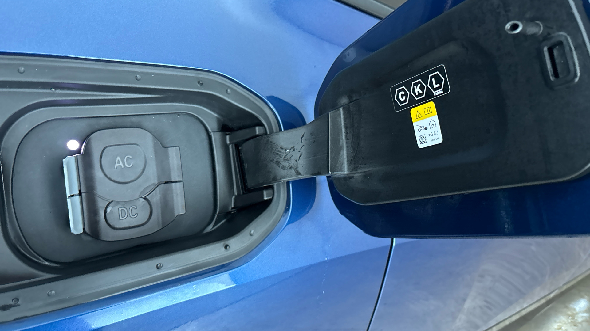 4020848 240kW xDrive40 M Sport 76.6kWh 5dr Auto