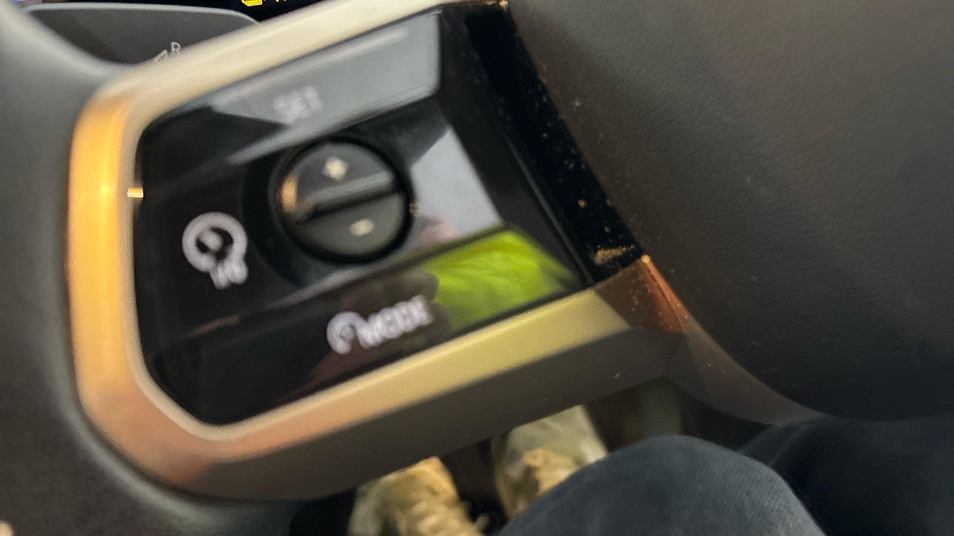 4020848 240kW xDrive40 M Sport 76.6kWh 5dr Auto