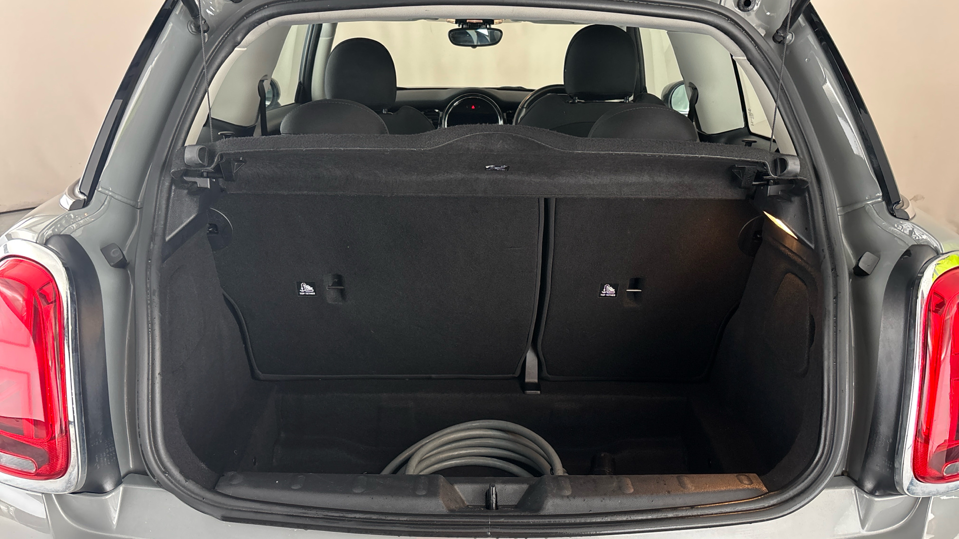 4027461 135kW Cooper S Level 1 33kWh 3dr Auto