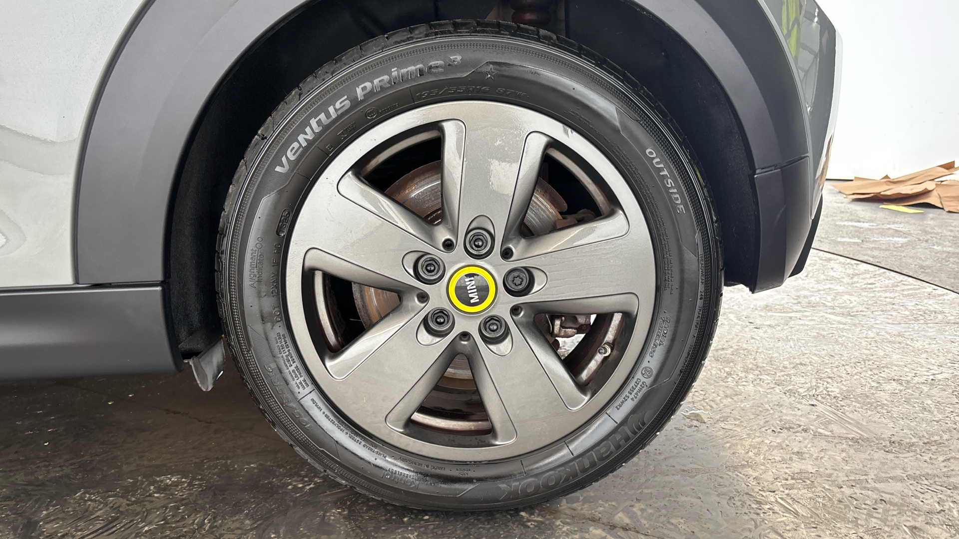 4027461 135kW Cooper S Level 1 33kWh 3dr Auto