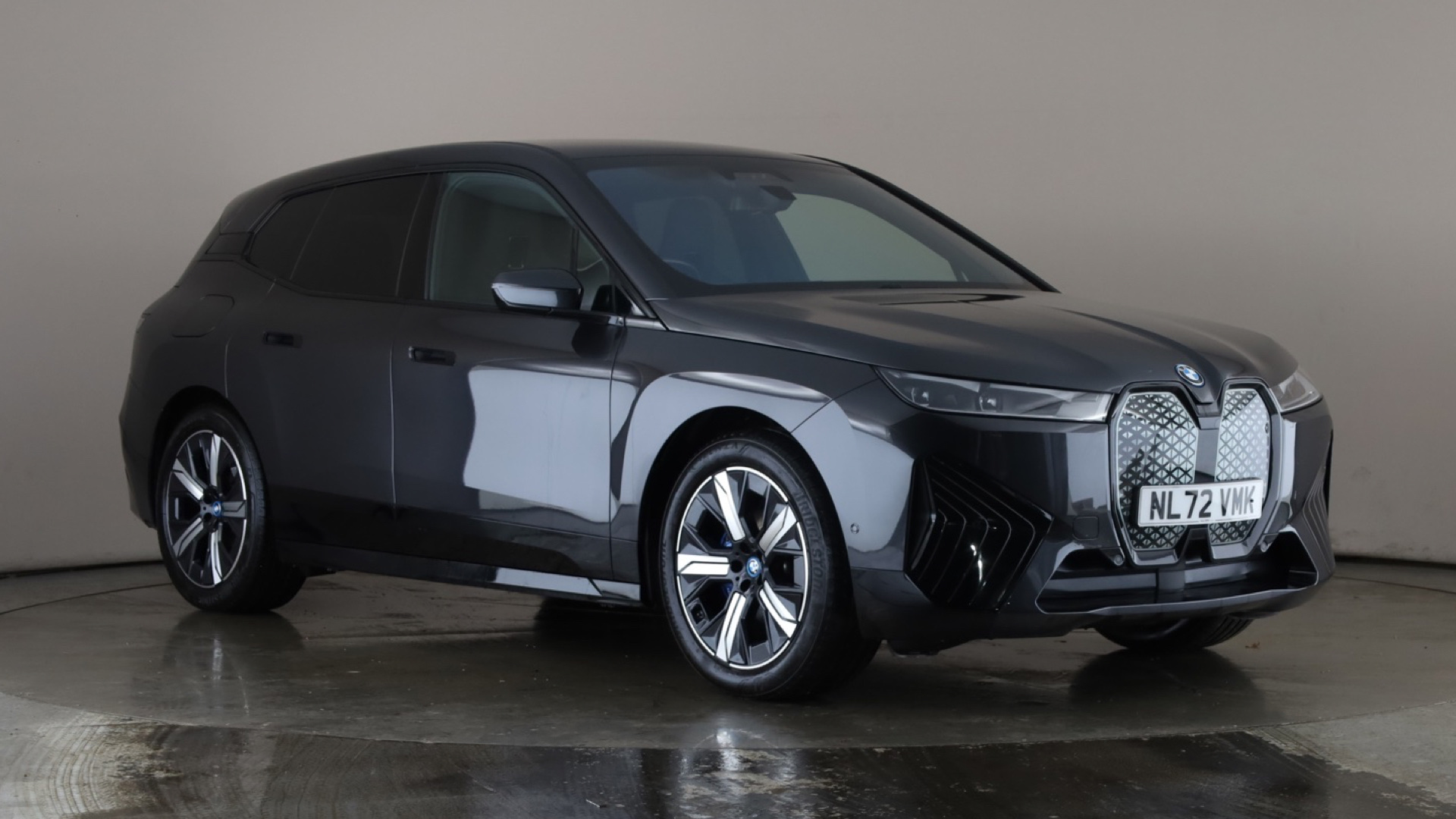 4028226 240kW xDrive40 M Sport 76.6kWh 5dr Auto