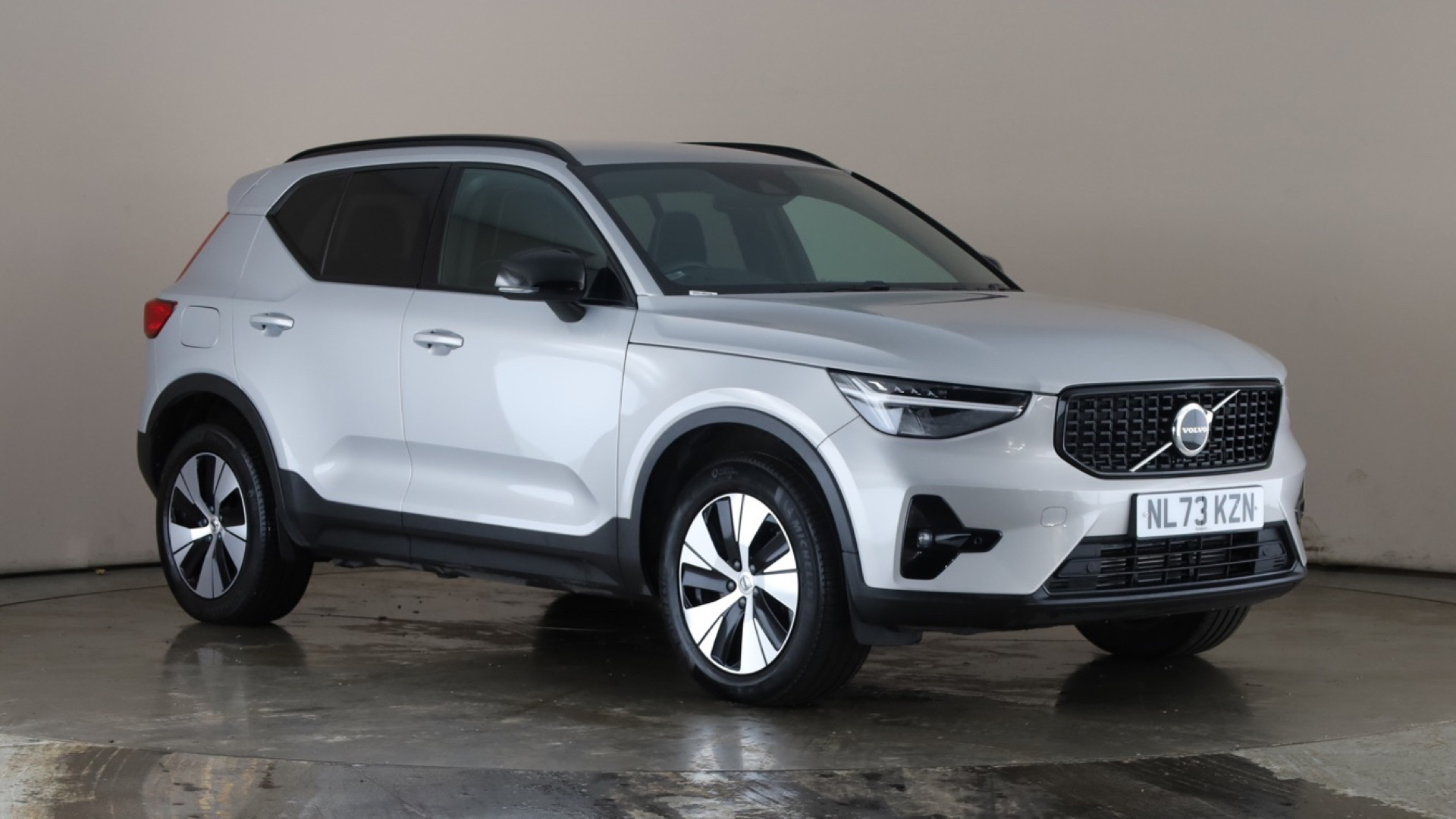 4020810 1.5 T4 Recharge PHEV Plus Dark 5dr Auto